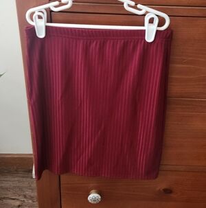 Boohoo Burgundy Pencil Skirt
